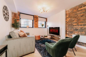 Grade II Stunning City Living, City centre, Fast WiFi, Families, Contractors